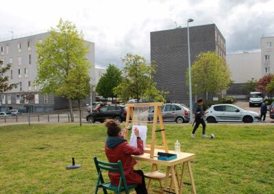 Sitting Tour - Portrait habitants - résidence de création - art participatif - les mureaux, Mantes-la-Jolie, Chanteloup-les-Vignes - viviane rabaud - tugdual de bonviller